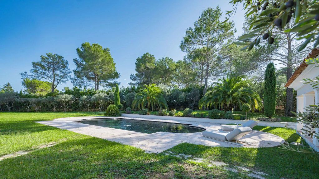 Вилла в Муан-Сарту, Франция, 250 м² - фото 3