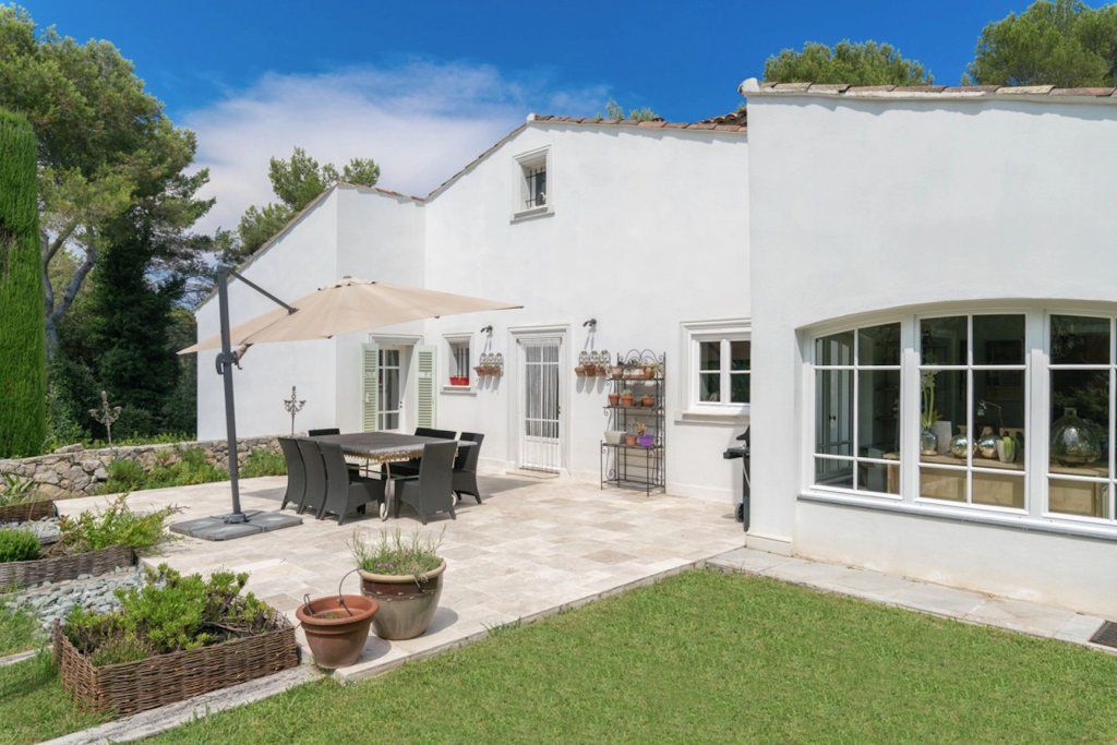 Вилла в Мужене, Франция, 300 м² - фото 3