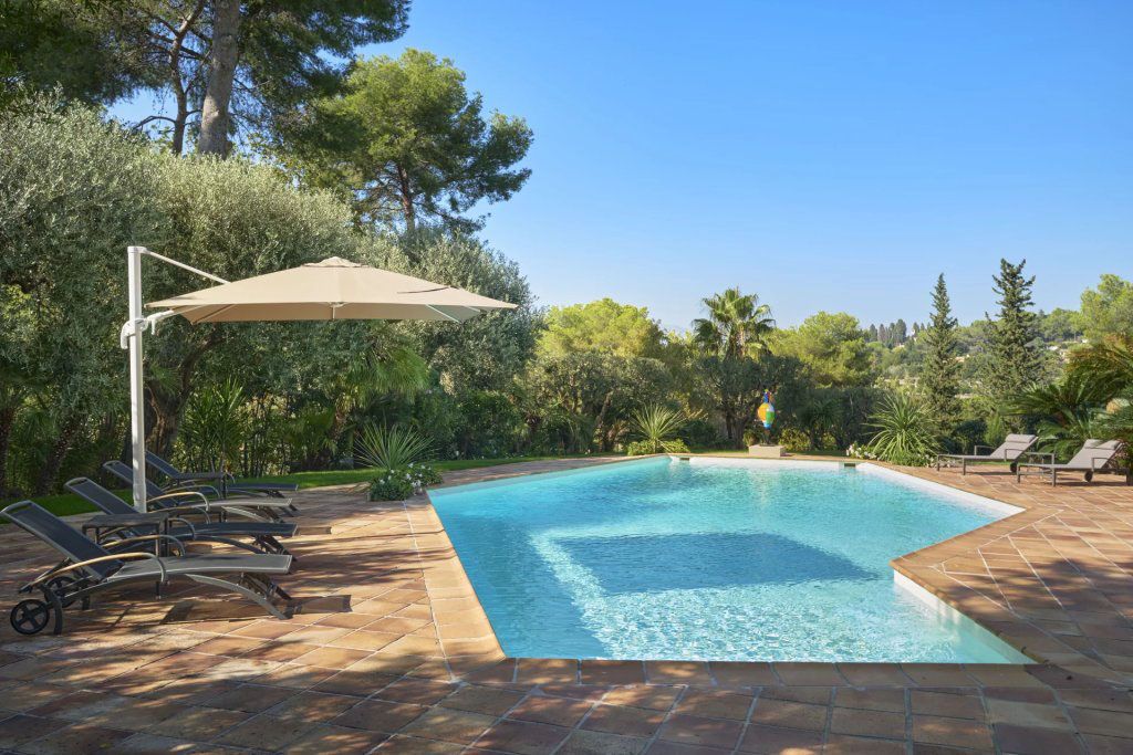 Вилла в Мужене, Франция, 430 м² - фото 7