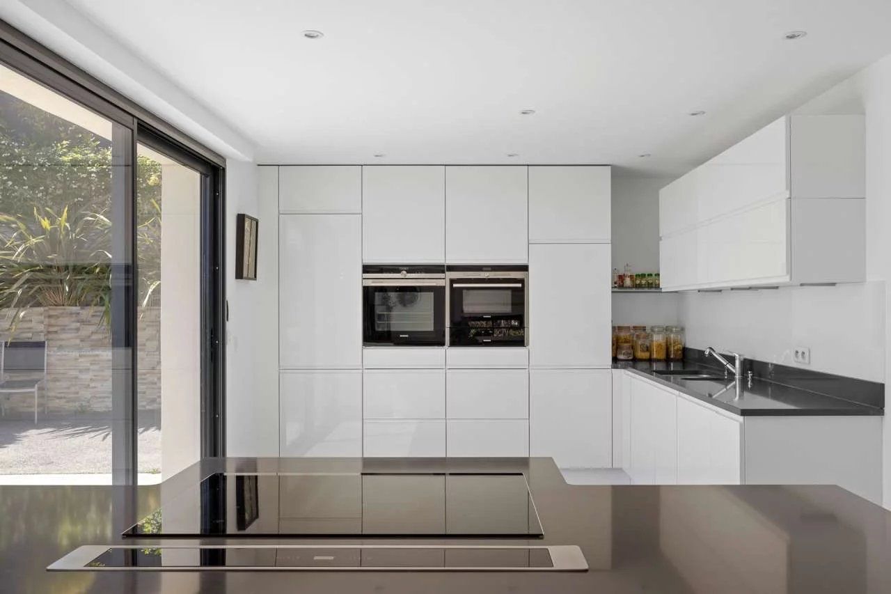 Вилла в Валлорисе, Франция, 250 м² - фото 9