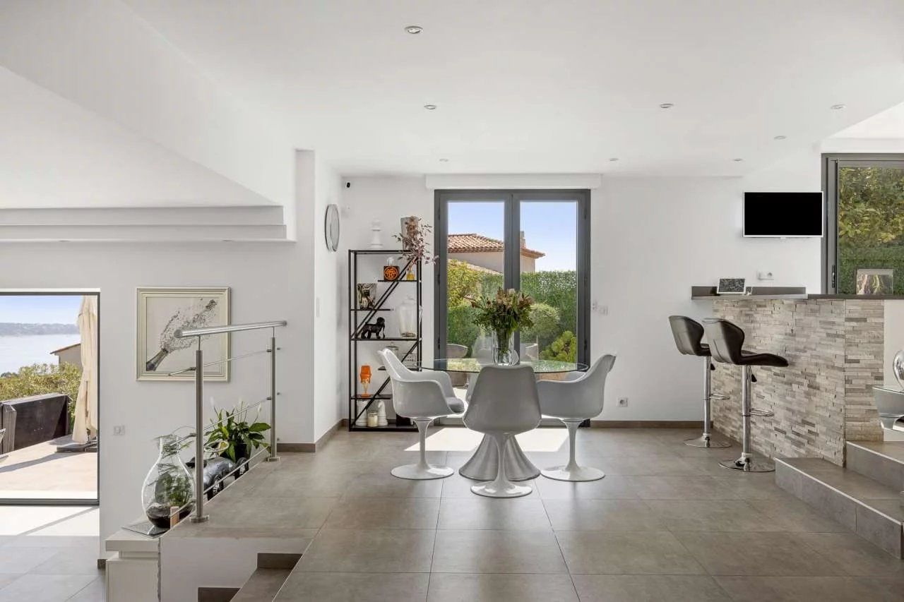 Вилла в Валлорисе, Франция, 250 м² - фото 7