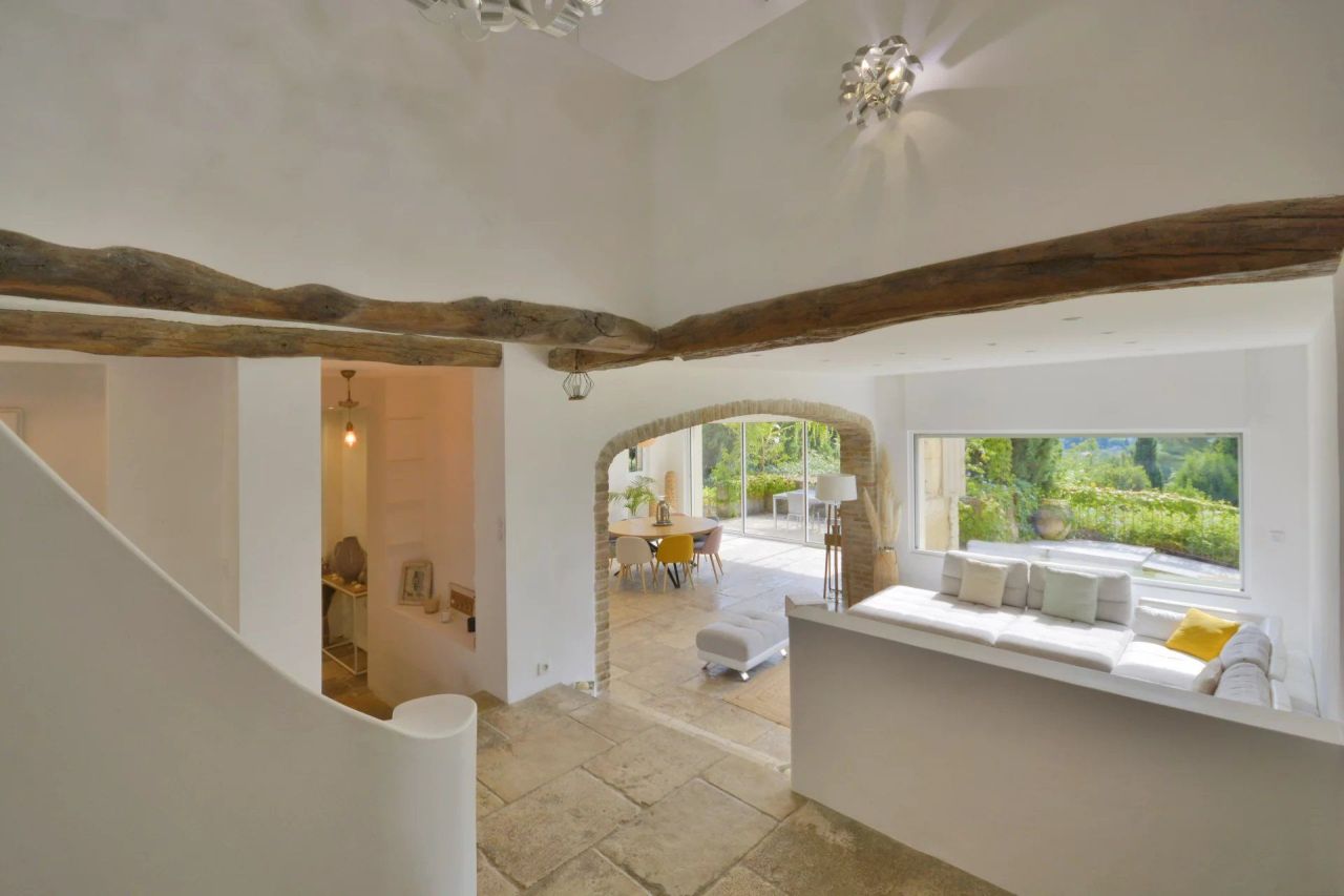 Вилла в Мужене, Франция, 280 м² - фото 12