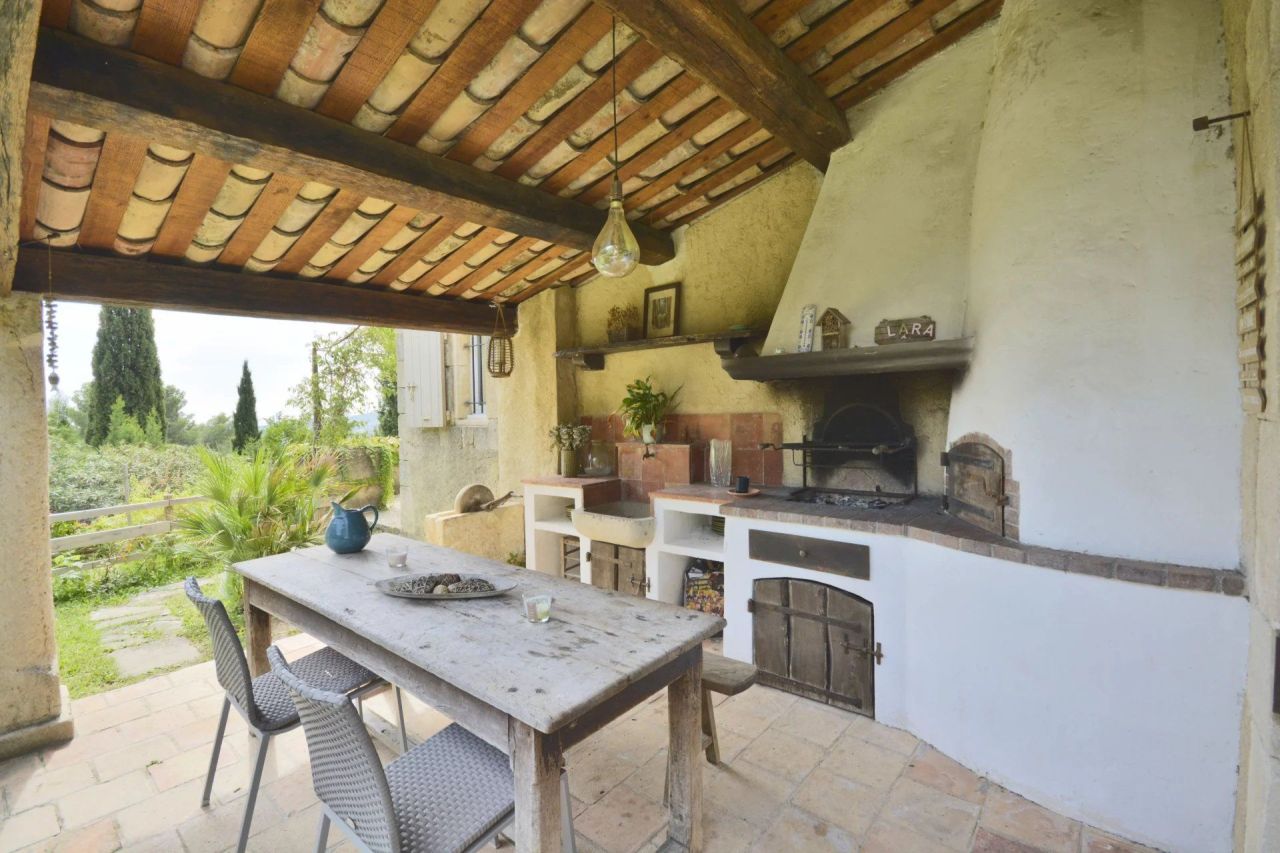 Вилла в Мужене, Франция, 280 м² - фото 11