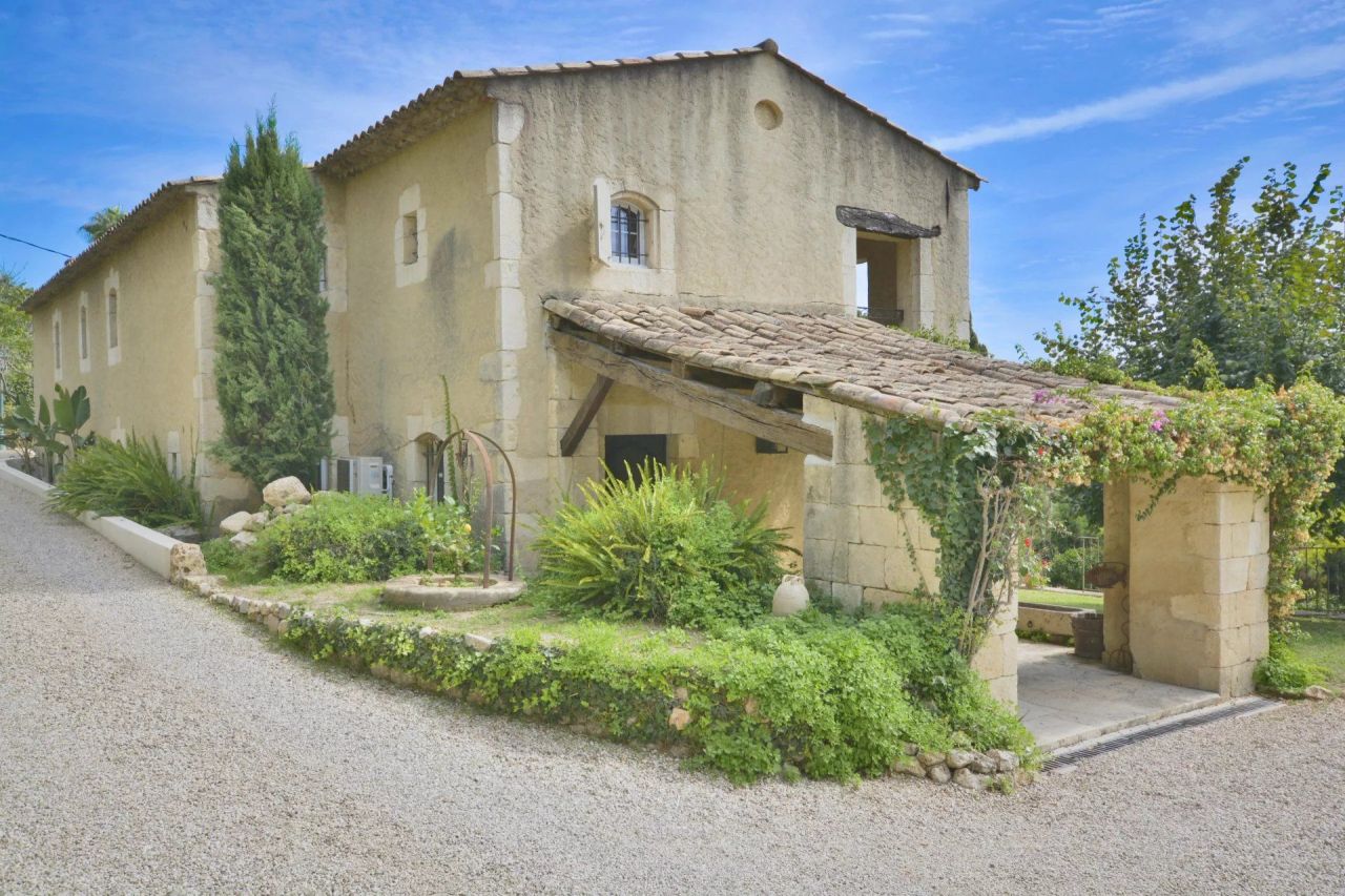 Вилла в Мужене, Франция, 280 м² - фото 10