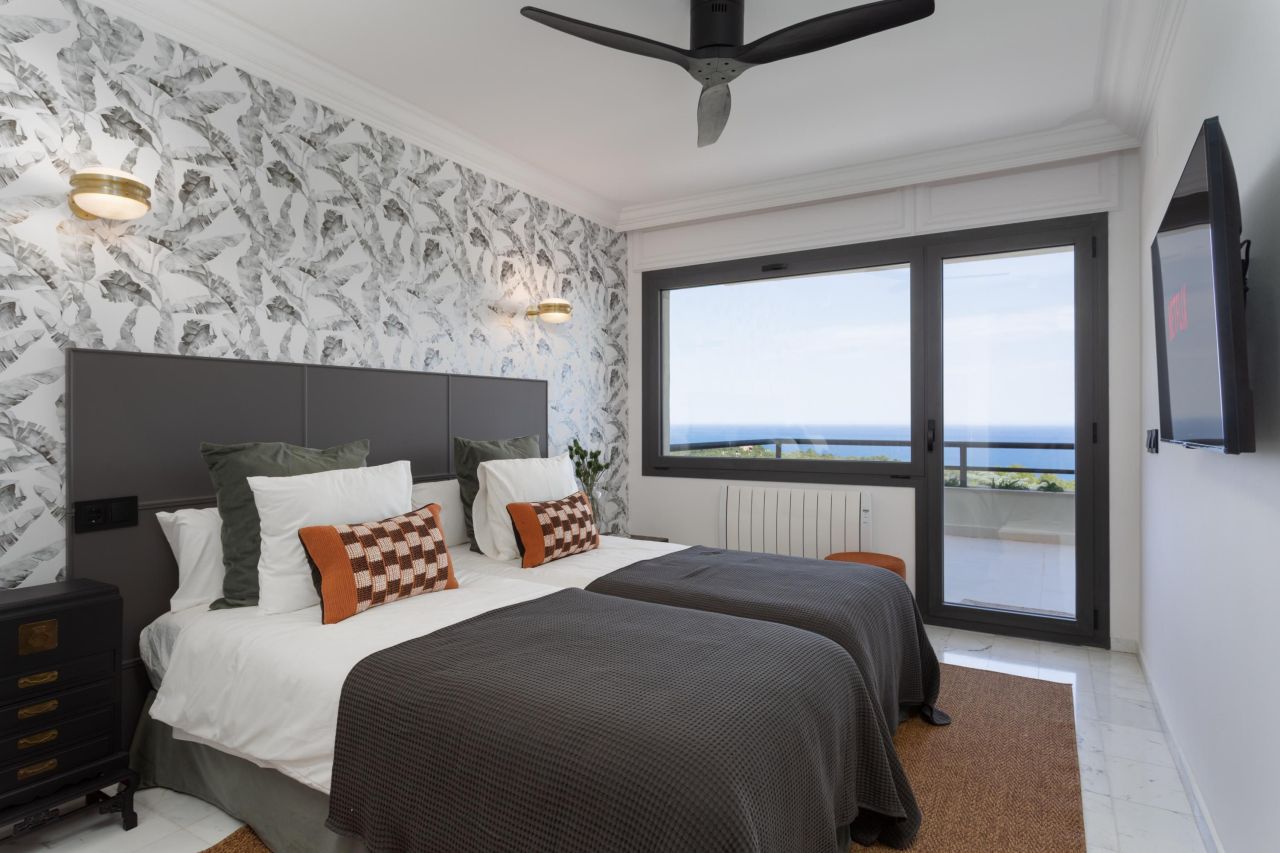 Вилла в Льяфранк, Испания, 855 м² - фото 13