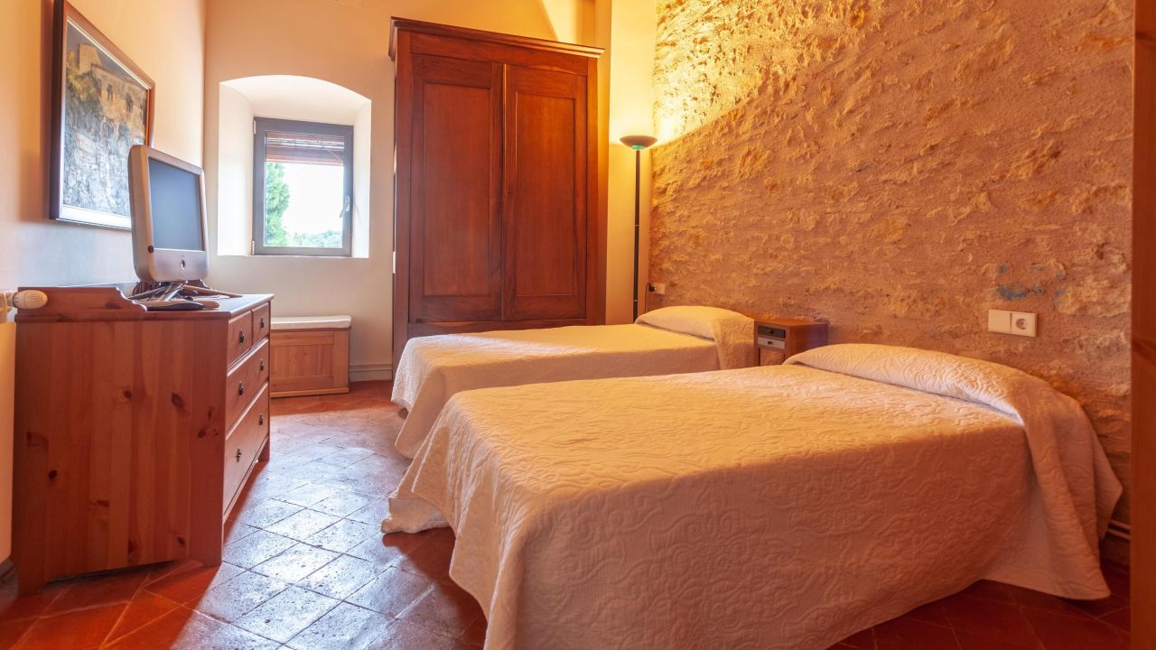 Особняк на Коста-Брава, Испания, 540 м² - фото 13