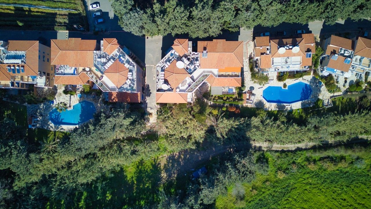 Апартаменты в Пафосе, Кипр, 84 м² - фото 1