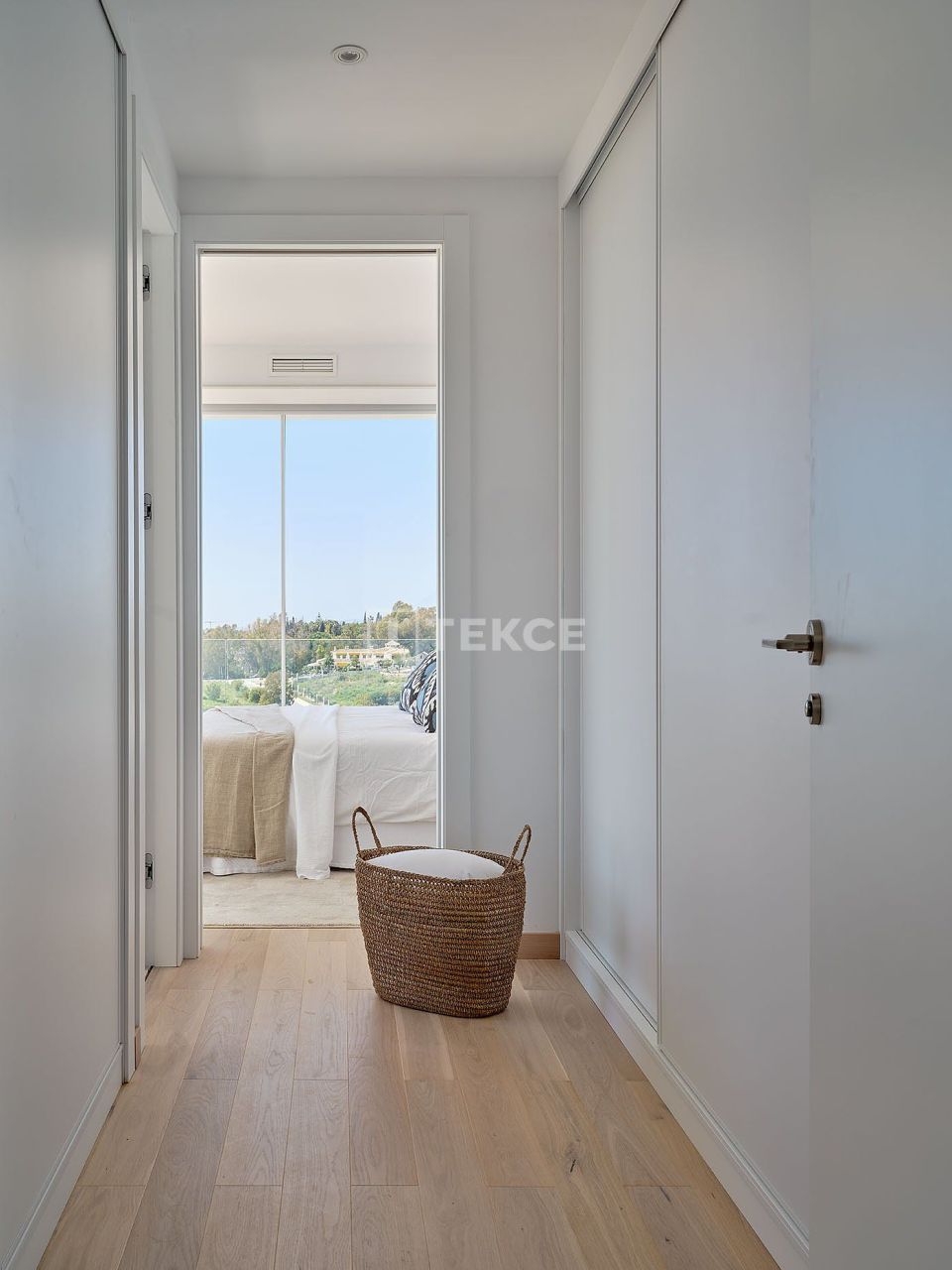 Вилла в Марбелье, Испания, 446 м² - фото 18