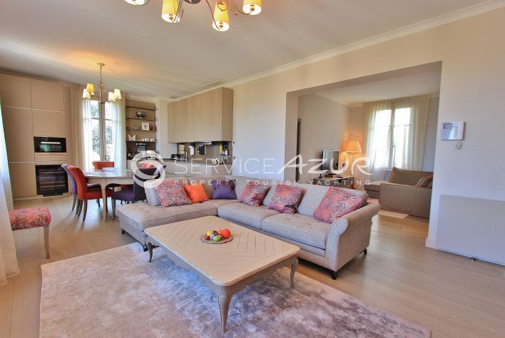 Апартаменты в Антибе, Франция, 125 м² - фото 2