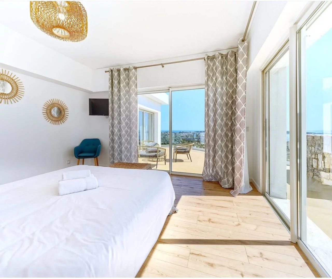 Вилла в Гольф-Жуан, Франция, 265 м² - фото 14