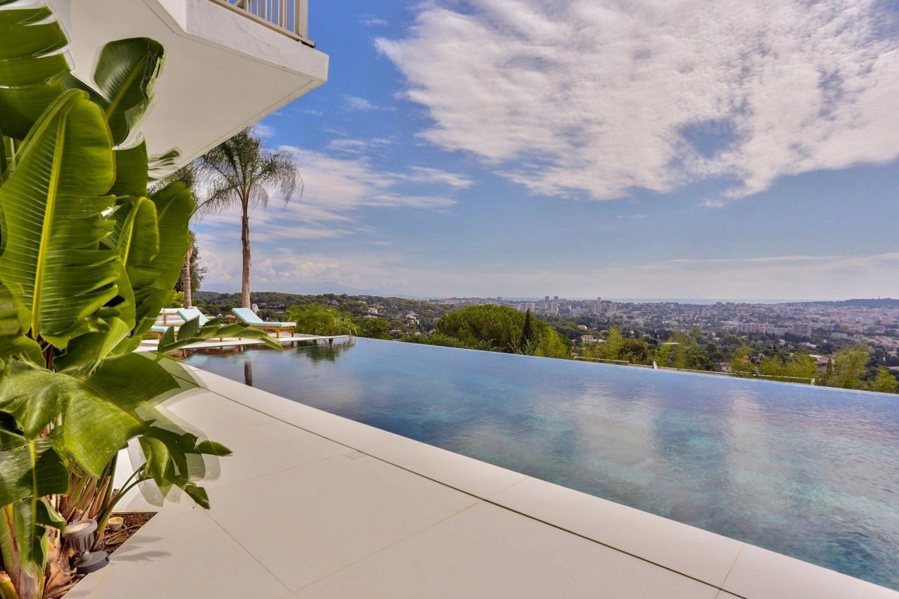 Вилла в Гольф-Жуан, Франция, 265 м² - фото 5