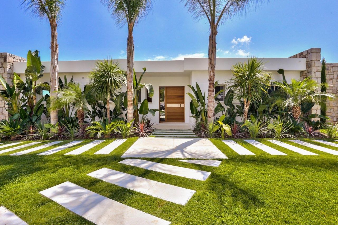 Вилла в Гольф-Жуан, Франция, 265 м² - фото 8