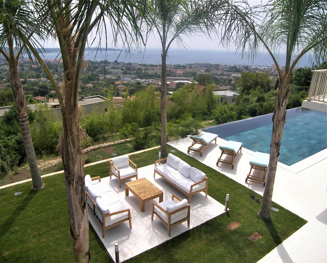 Вилла в Гольф-Жуан, Франция, 265 м² - фото 6