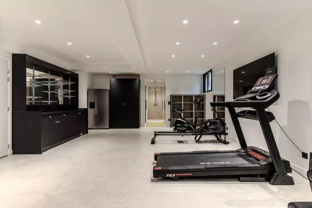 Вилла в Мужене, Франция, 420 м² - фото 14