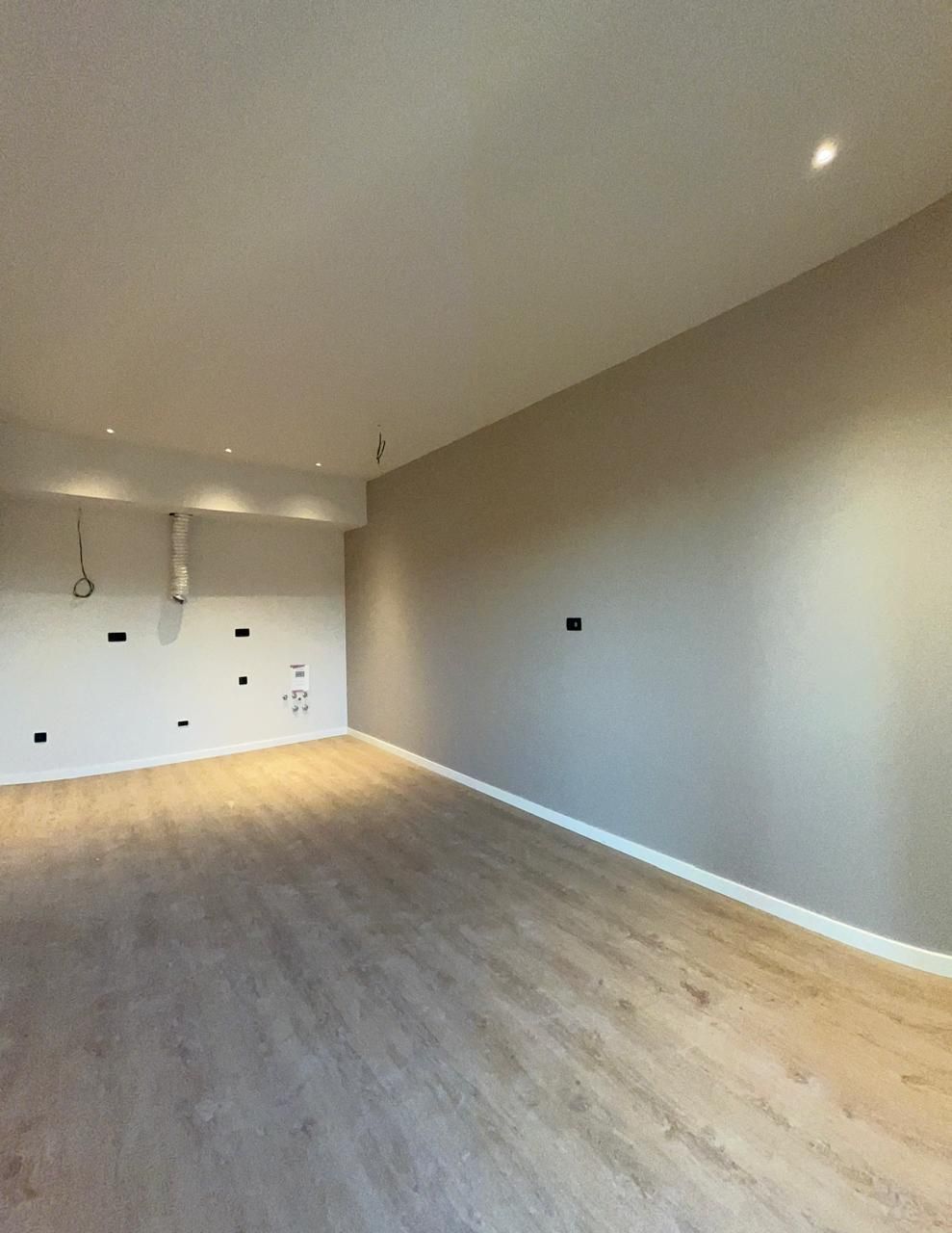 Квартира в Тивате, Черногория, 61 м² - фото 4