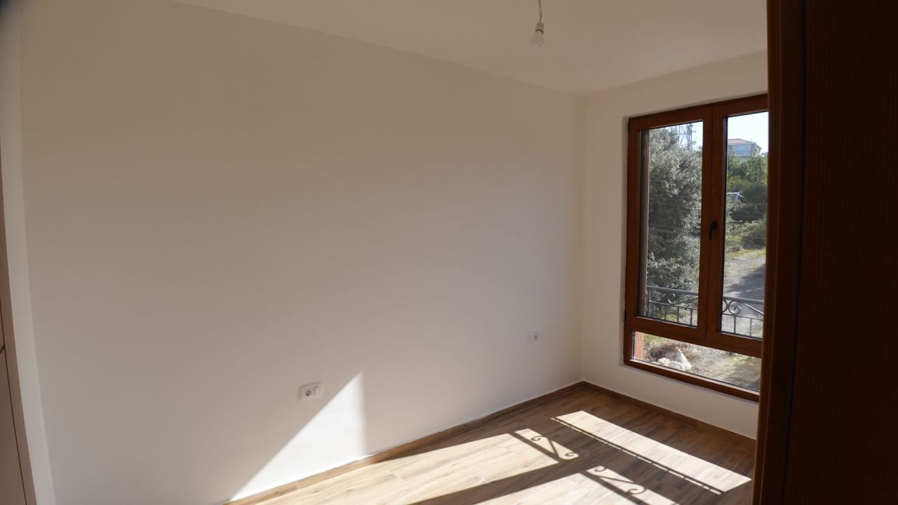 Квартира в Добра Воде, Черногория, 61 м² - фото 4