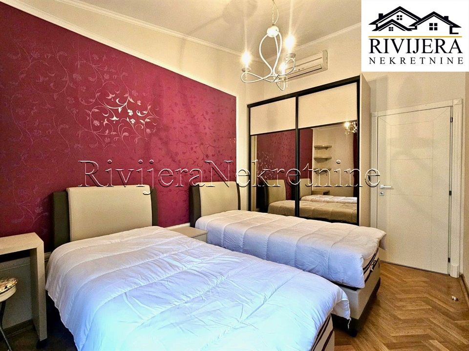 Квартира в Доброте, Черногория, 95 м² - фото 4