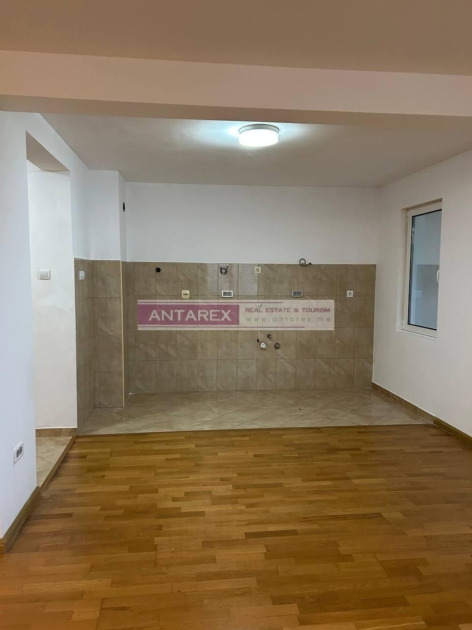 Апартаменты в Петроваце, Черногория, 105 м² - фото 2