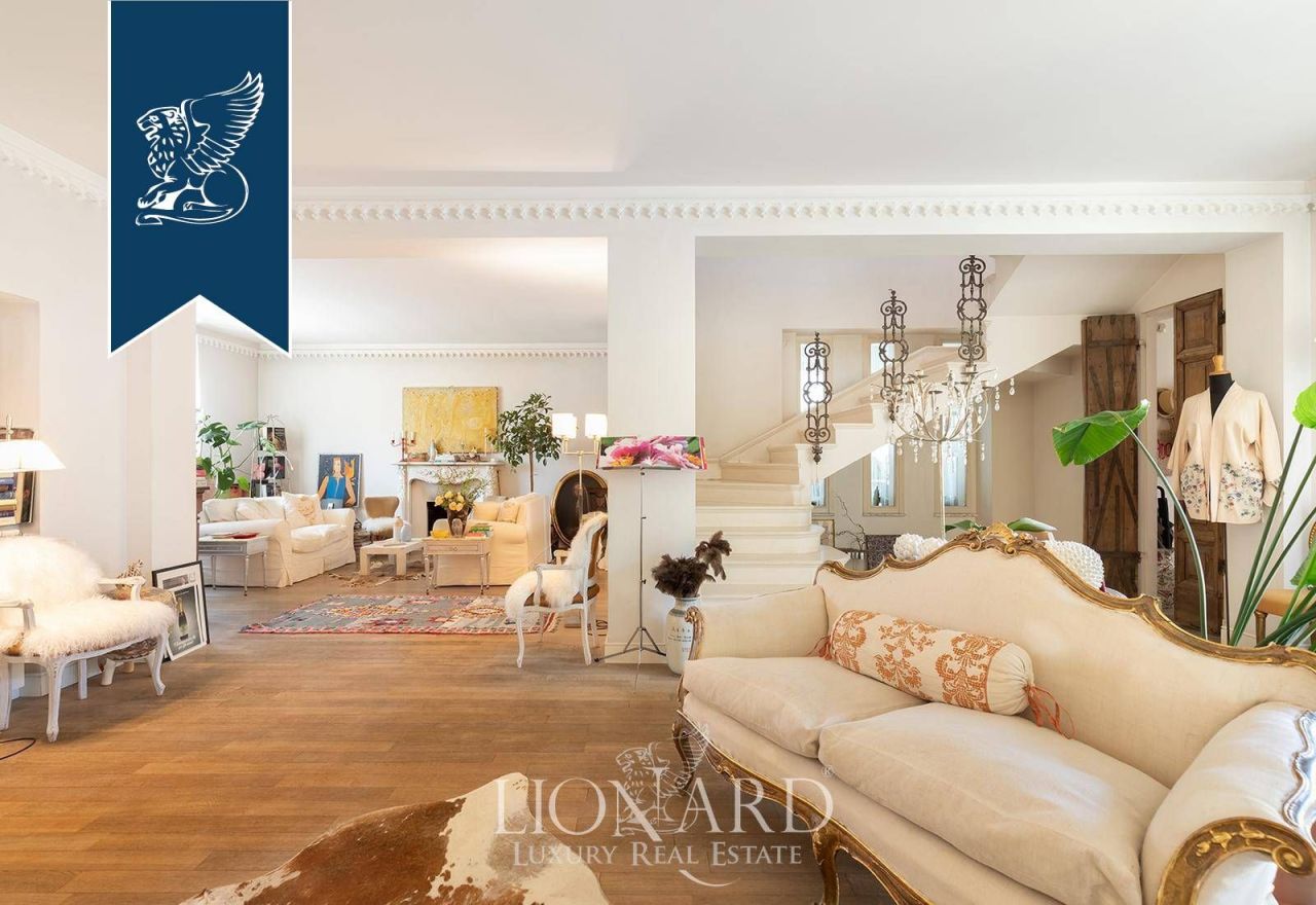 Вилла в Риме, Италия, 460 м² - фото 11