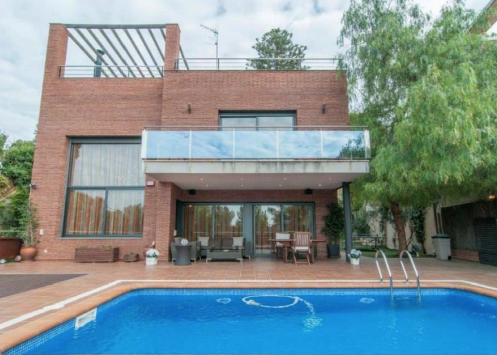 Дом на Коста-дель-Гарраф, Испания, 368 м² - фото 2