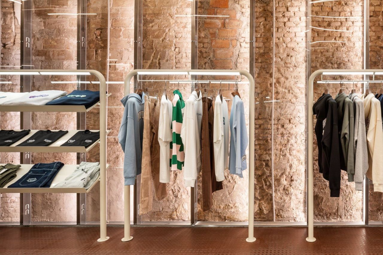 Коммерческая недвижимость в Барселоне, Испания, 130 м² - фото 2