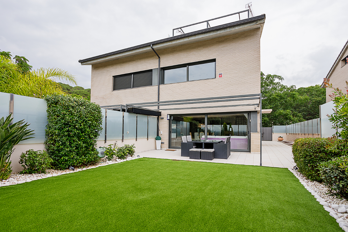 Таунхаус на Коста-дель-Маресме, Испания, 261 м² - фото 2