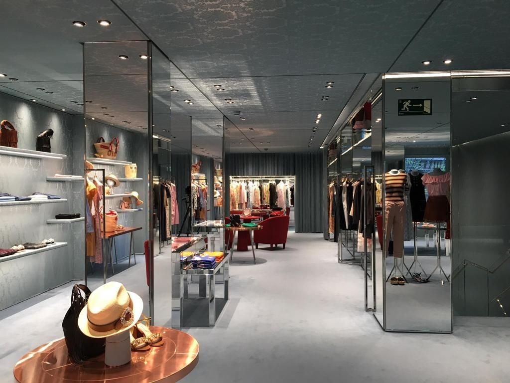 Коммерческая недвижимость в Барселоне, Испания, 338 м² - фото 2