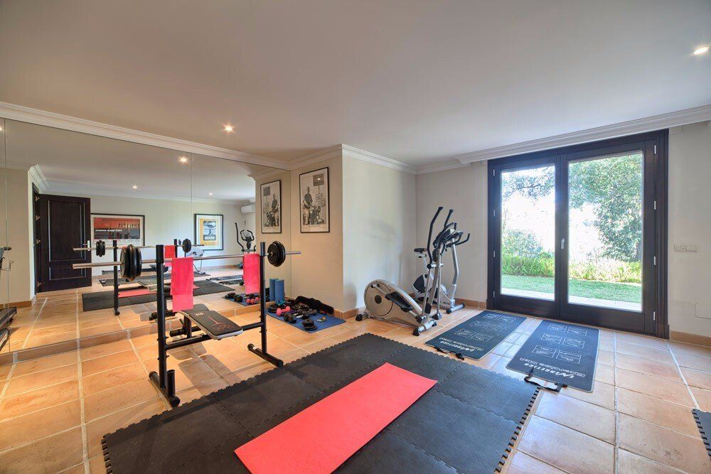 Дом на Коста-дель-Соль, Испания, 1 169 м² - фото 2