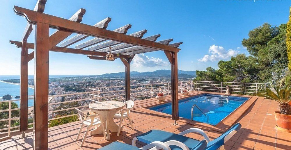 Дом на Коста-Брава, Испания, 150 м² - фото 2