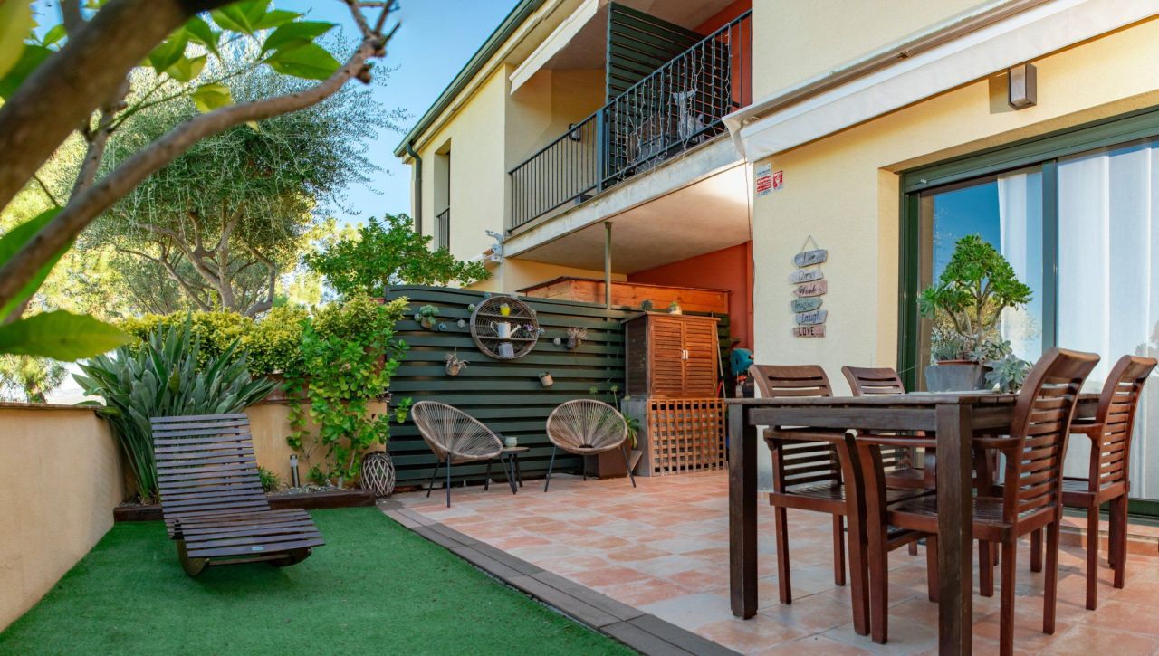 Таунхаус на Коста-Брава, Испания, 207 м² - фото 2