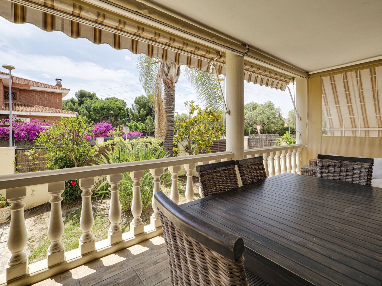 Дом на Коста-Дорада, Испания, 310 м² - фото 2