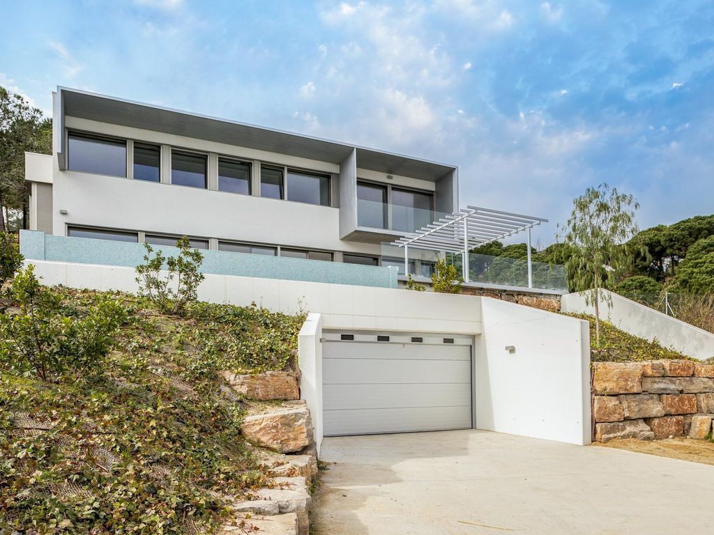 Дом на Коста-дель-Маресме, Испания, 625 м² - фото 2