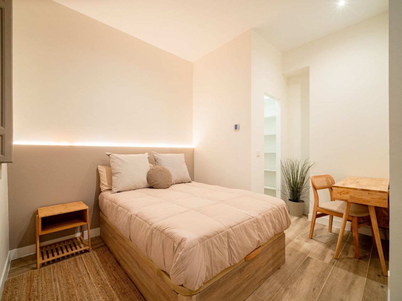 Коммерческая недвижимость в Мадриде, Испания, 127 м² - фото 2