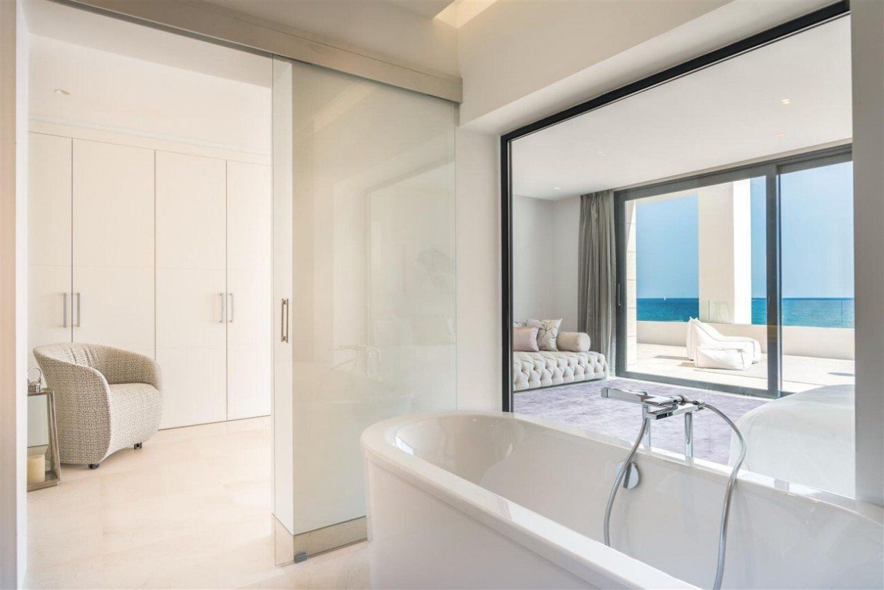 Дом на Коста-дель-Соль, Испания, 2 513 м² - фото 3