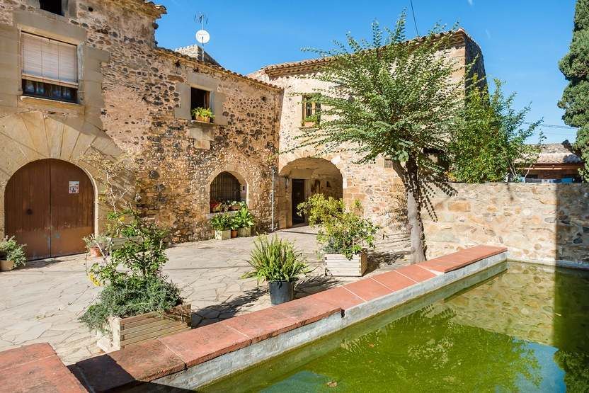 Коммерческая недвижимость на Коста-Брава, Испания, 865 м² - фото 3