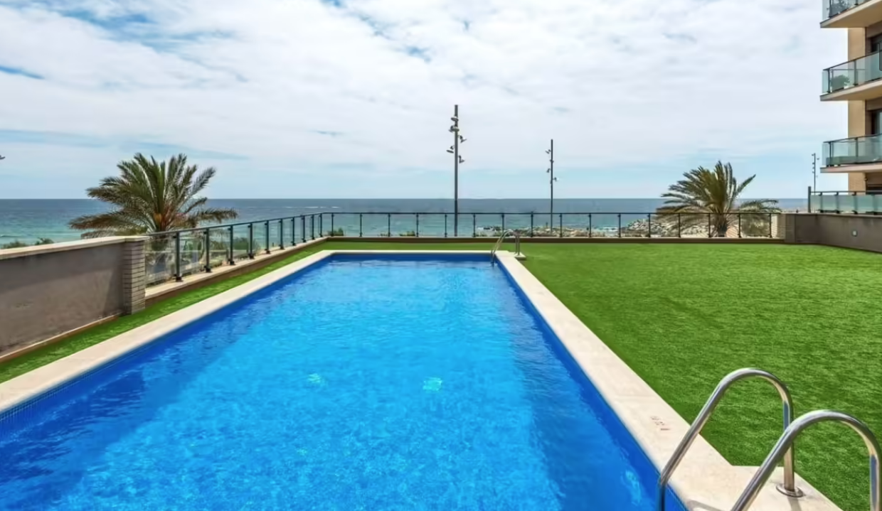 Квартира в Бадалоне, Испания, 120 м² - фото 3