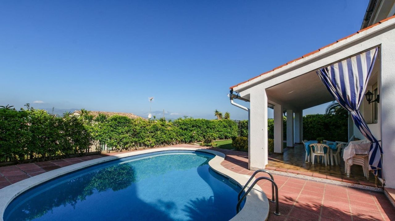 Дом на Коста-Брава, Испания, 356 м² - фото 3