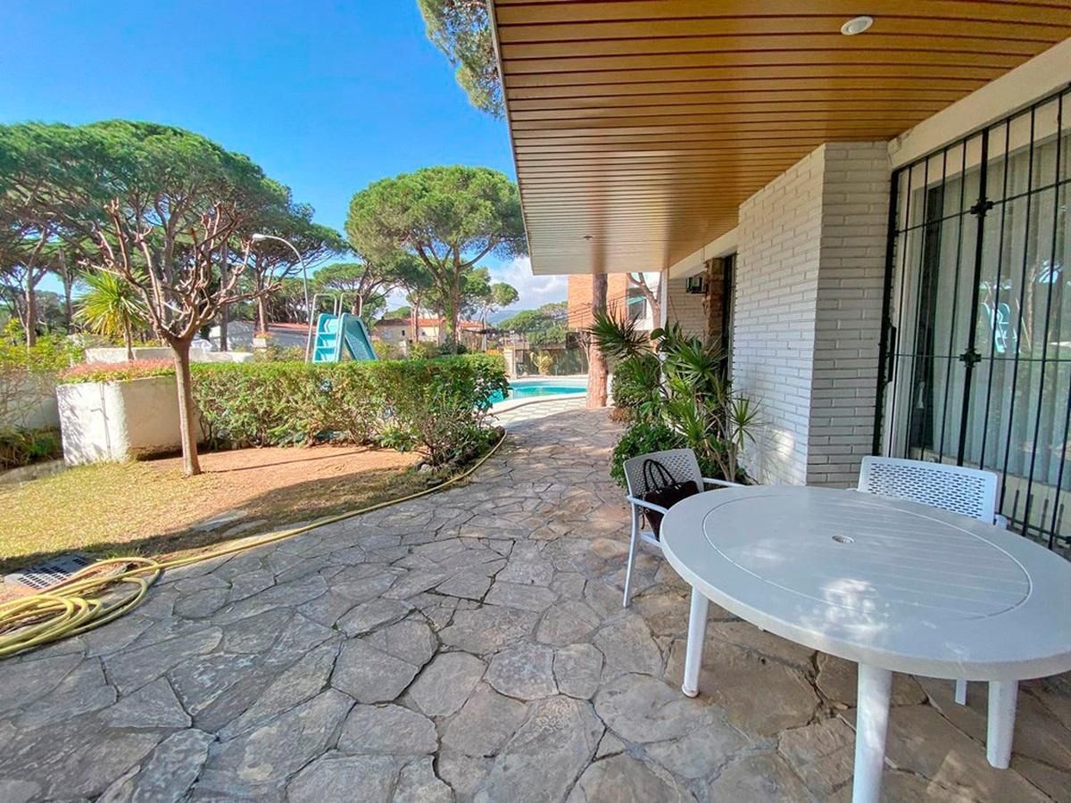 Дом на Коста-дель-Гарраф, Испания, 248 м² - фото 3