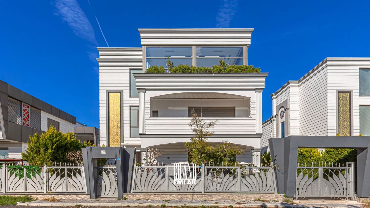 Вилла в Анталии, Турция, 900 м² - фото 3