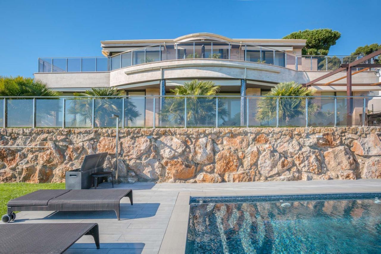 Дом на Коста-Брава, Испания, 449 м² - фото 3