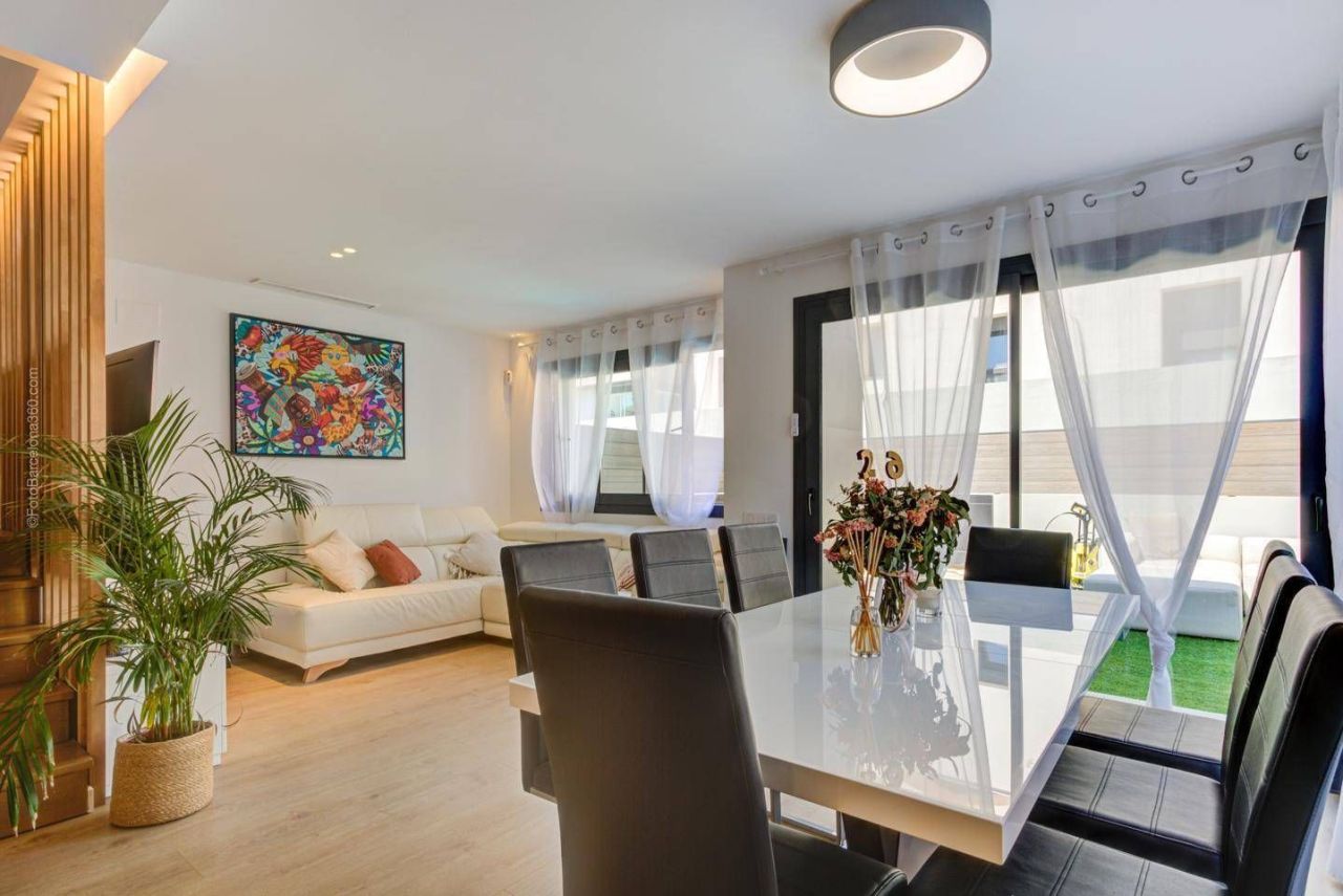 Дом на Коста-дель-Гарраф, Испания, 189 м² - фото 3