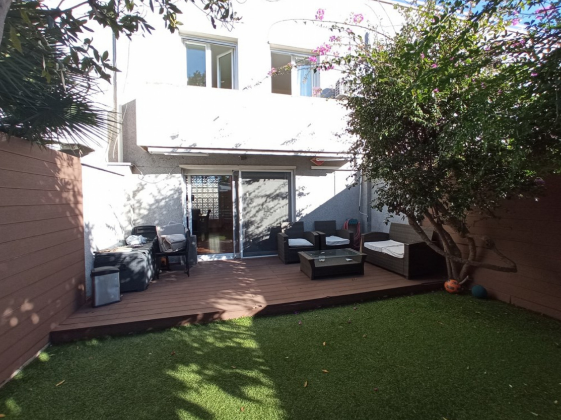 Таунхаус в Барселоне, Испания, 150 м² - фото 3