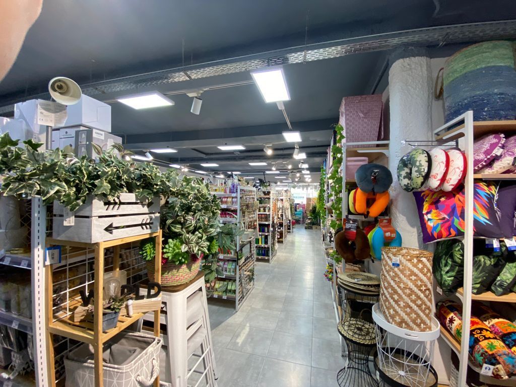 Коммерческая недвижимость в Барселоне, Испания, 635 м² - фото 3