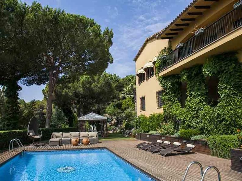 Дом на Коста-дель-Маресме, Испания, 400 м² - фото 3