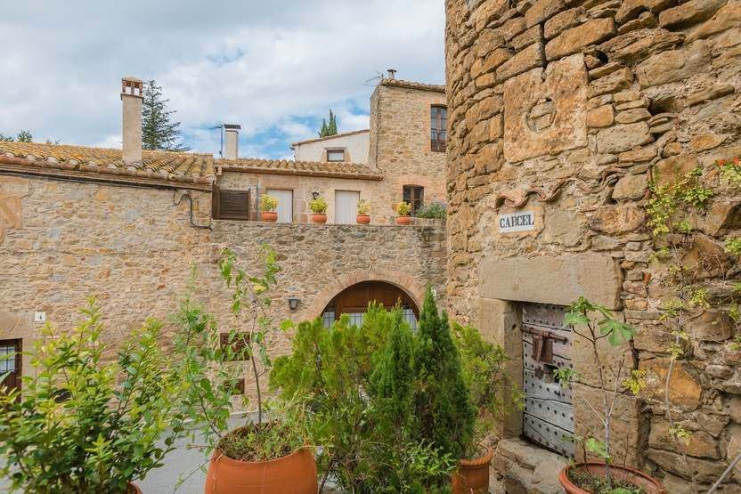 Коммерческая недвижимость на Коста-Брава, Испания, 685 м² - фото 4