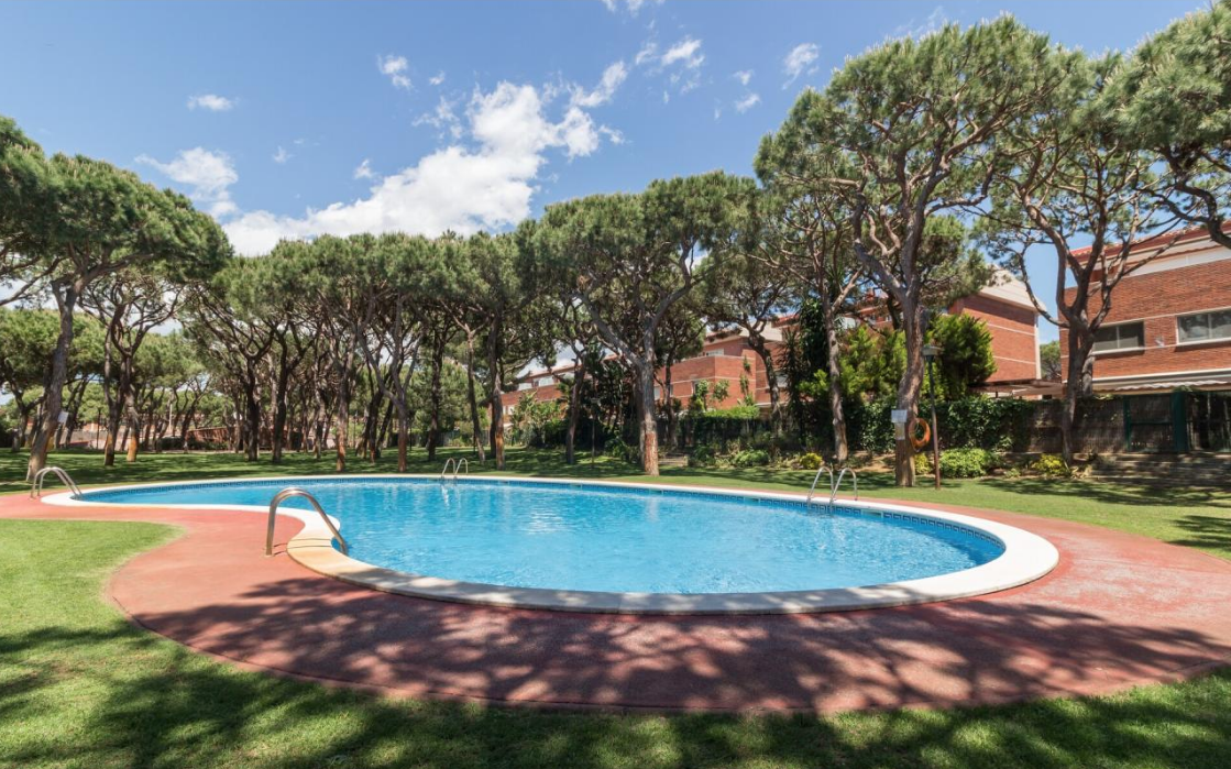 Таунхаус в Барселоне, Испания, 330 м² - фото 4