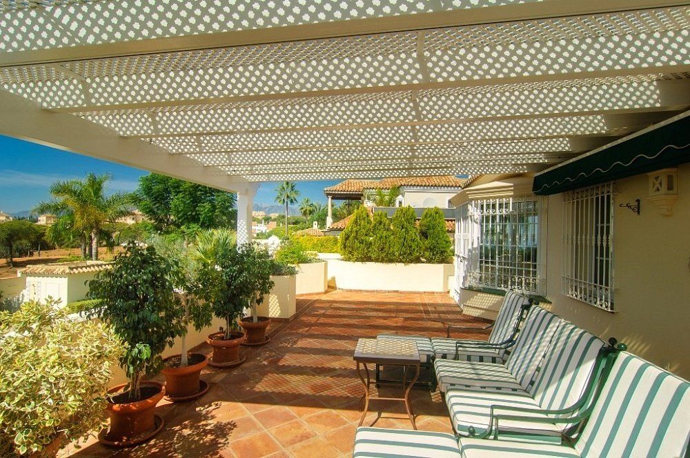 Дом на Коста-дель-Соль, Испания, 400 м² - фото 4