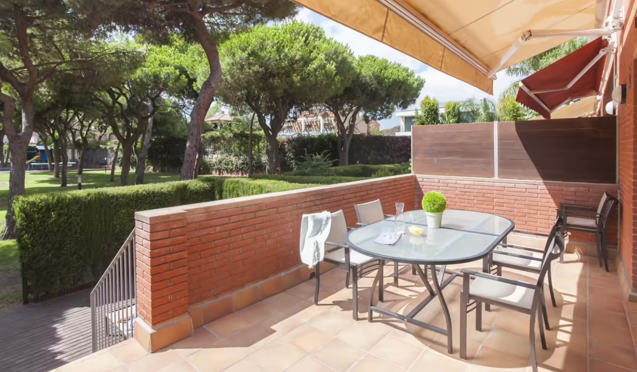 Таунхаус в Барселоне, Испания, 280 м² - фото 4