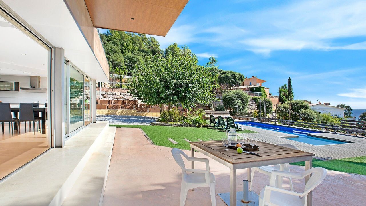 Дом на Коста-Брава, Испания, 385 м² - фото 4