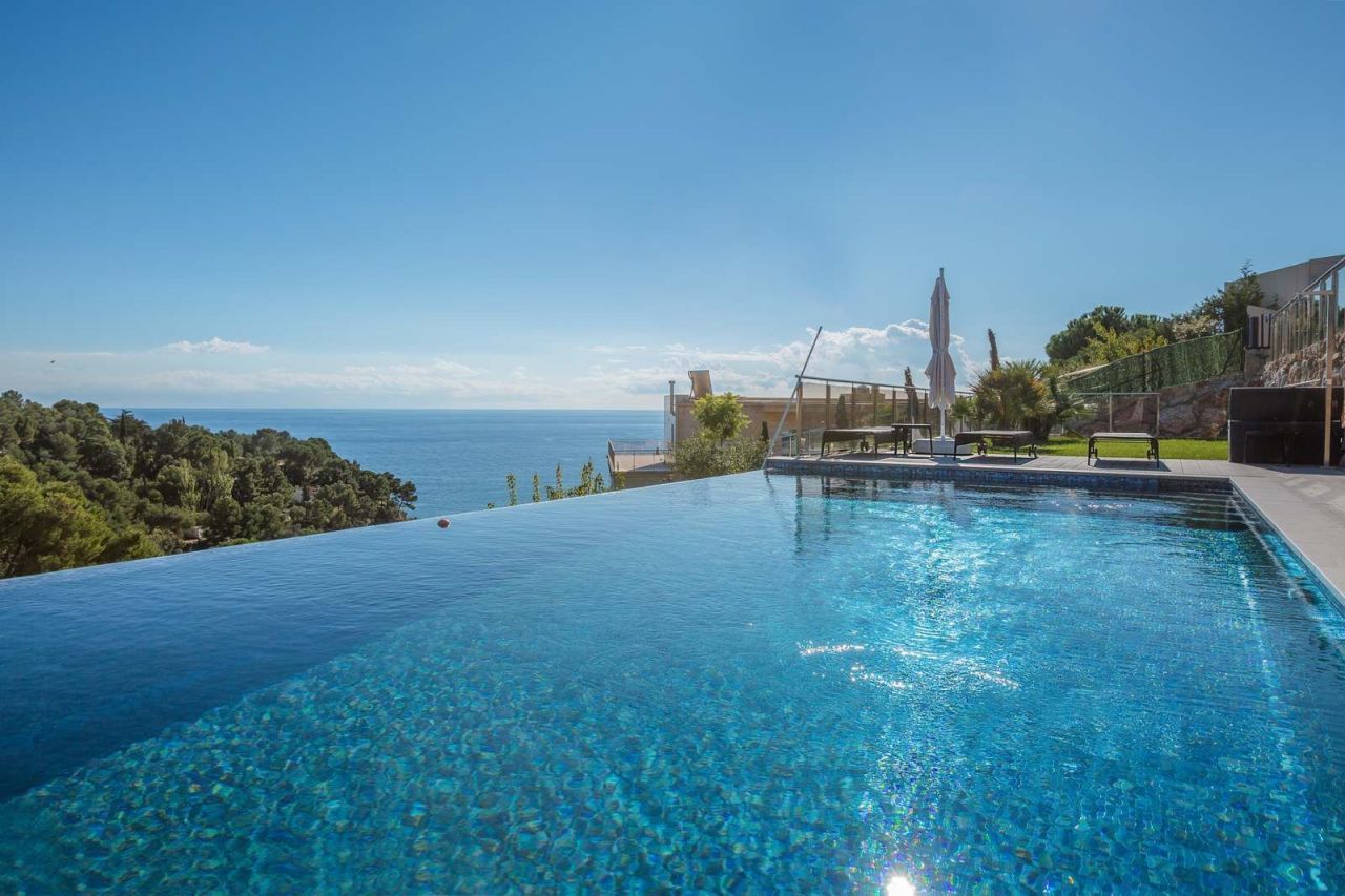 Дом на Коста-Брава, Испания, 449 м² - фото 4